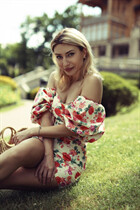 Chica en Ucrania lilia de kiev con pelo Rubio y edad 36 photo-1
