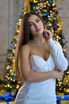 Date ukrainian elena from bedryansk with Light Brown hair age 28 photo-2