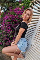 Ukrainian girl tany from kiev with Blonde hair age 45 photo-27