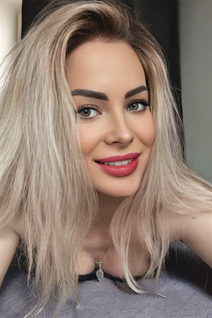 Beautiful german girl irina from munich with Blonde hair 37 years old