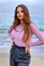 Ukrainian woman for marriage lolita from kherson with Auburn hair age 27 photo-2