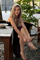 Femme parfaite iryna de bratislava avec Blond cheveux, âge 47 photo-1