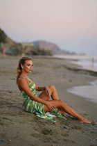 Dama ucraniana soltera katherina de kiev con pelo Rubio y edad 31 photo-3