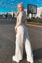 Dating a belarusian woman tasya from vitebsk with Blonde hair age 21 photo-6