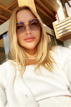 malaga mariée tanya avec Blond cheveux, âge 41 photo-7