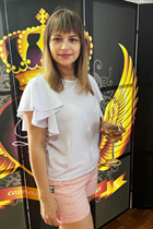 Ukranian bride olga from sakhnovshchina with Light Brown hair age 47