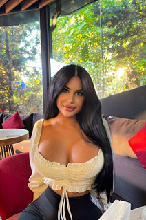 Ukrainian bride anna from odessa with Black hair age 25