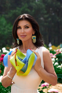 Jolie femme ukrainienne elena de brovary avec Brunette cheveux, âge 56