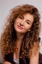 Mujer perfecta marianna de lodz con pelo Marrón claro y edad 40 photo-34