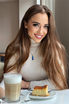 Femme ukrainienne célibataire anastasia de vinnitsa avec Chatain clairs cheveux, âge 23 photo-10