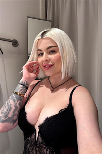 Fille de riga yana aux cheveux Blond, age 36