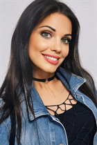 Belle femme roumaine kateryna de constanza avec Brunette cheveux 35 ans photo-10