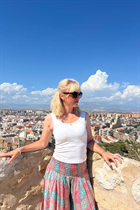 Ukrainian mail order bride ganna from kharkiv with Blonde hair age 45 photo-8