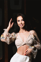 Fille allemande ariana de marburg avec Brunette cheveux 22 ans photo-1