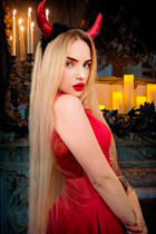 Dating ukrainian woman victoria from vinnitsa with Blonde hair age 26 photo-23