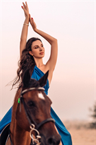 Bride from kiev olha with Dark Brown hair age 33 photo-5