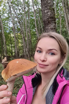 Fille en Ukraine marina de obermaiselstein avec Blond cheveux, âge 44 photo-66