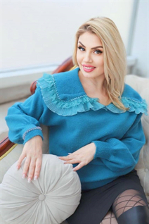 Jolie fille ukrainienne natalia de odessa avec Blond cheveux, âge 50