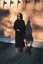 Dating ukrainian woman anhelina from chernomorsk with Dark Brown hair age 24 photo-5