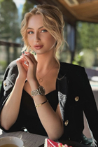 Ukrainian woman julia from chernivtsi with Blonde hair age 21 photo-5