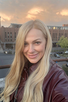 Dating a german girl liliya from berlin with Blonde hair 47 years old photo-1