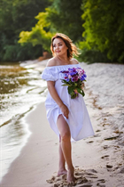 Ukrainian girl irina from kyiv with Light Brown hair age 43 photo-5