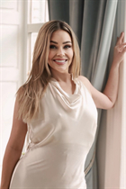 Beautiful wife from Ukraine hanna from kyiv with Blonde hair age 54 photo-7
