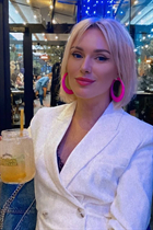 Ukrainian girl for marriage julia from kiev with Dark Brown hair age 33 photo-5