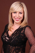 Ukrainian lady elena from london with Blonde hair age 45 photo-7