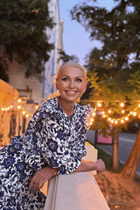 Belle fille tchèque angela de praha avec Blond cheveux 55 ans photo-1