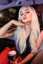 Modelo ucraniana oksana de cherkassy con pelo Rubio y edad 33 photo-3