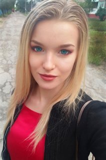 Beautiful women of ukraine olga from zaporozhye with Blonde hair age 21