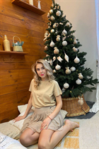 Bride from kiev irina with Blonde hair age 43 photo-24