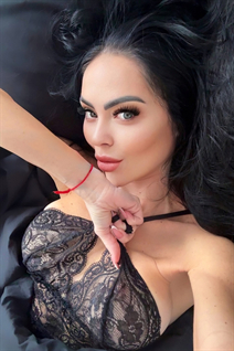 Bride from grand-charmont anastasia with Black hair age 41