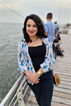 Date Ukrainian women irina from jacksonville with Black hair age 33 photo-4