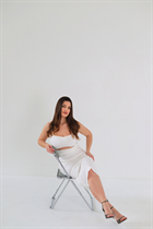 Beautiful woman of Ukraine irina from kiev with Light Brown hair age 32 photo-1