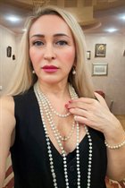 Belles femme ukrainienne tatiana de kyiv aux cheveux Blond, age 53