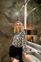 Ukrainian bride nataliia from sumy with Blonde hair age 45 photo-11