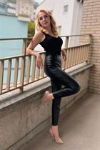 Date ukrainian tatiana from dnepr with Blonde hair age 51 photo-10