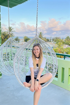 Dating ukrainian woman alena from kremenchuk with Blonde hair age 33 photo-18