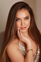 Bride from valencia yulia with Light Brown hair age 40 photo-32