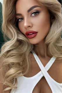 Mariée ukrainienne bohdana de kyiv avec Blond cheveux, âge 34