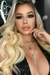 Rencontre femme colombienne juliet de medellin avec Blond cheveux, age 30