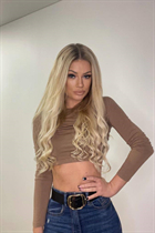 Femme parfaite aurika de vilnius avec Blond cheveux, âge 29 photo-9