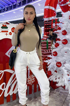 Ukrainian woman for dating alex from kiev with Black hair age 30 photo-23