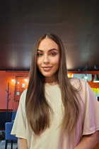 Dating a german girl varvara from berlin with Light Brown hair 20 years old photo-50