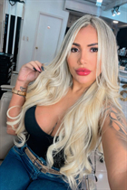 Venezuelan bride karina from caracas with Blonde hair 39 years old photo-7