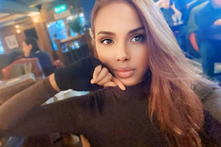 Novia de madrid diana con pelo Rojo y edad 37 photo-22