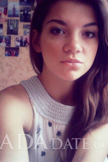 Sexy Russian bride natalya from cherkassy with Dark Brown hair age 23