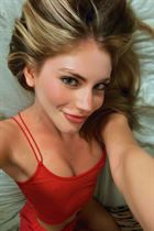 Brazilian girl valentina from belo horizonte with Blonde hair 25 years old photo-4